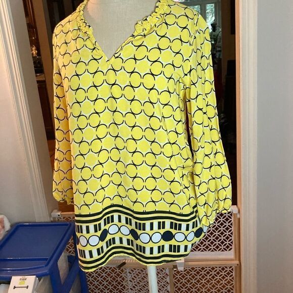 CROWN & IVY SILKY TOP - SZ S - Picture 1 of 6